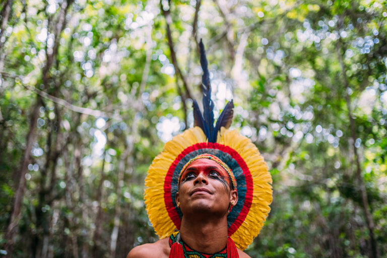 Indian,From,The,Pataxó,Tribe,,With,Feather,Headdress.,Young,Brazilian